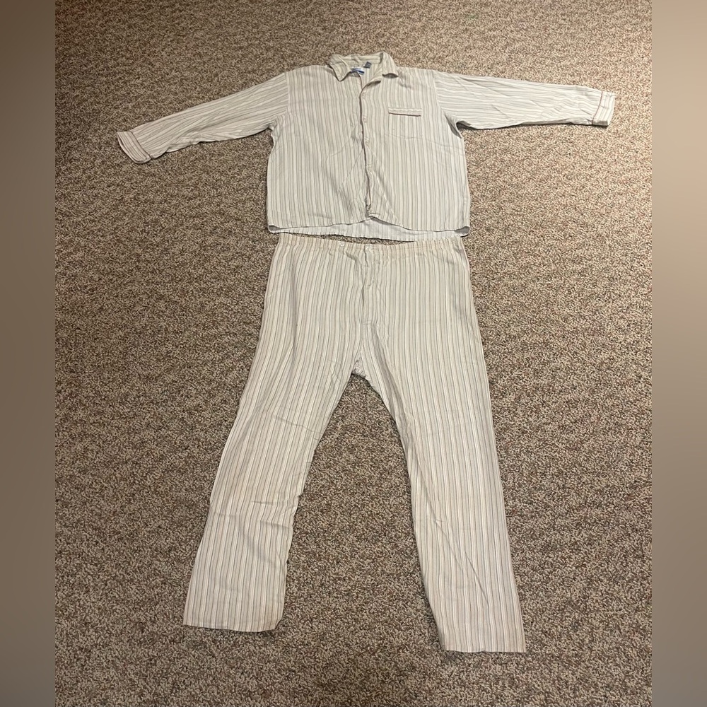 Laurent TGI Pajama Set Shirt & Pants XL Never Worn